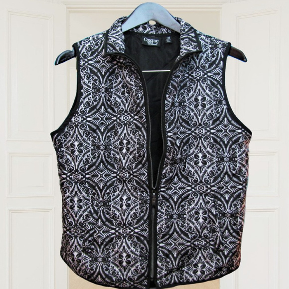 Quilted Vest by Onque Casual  Sz M Black and White - Picture 1 of 8